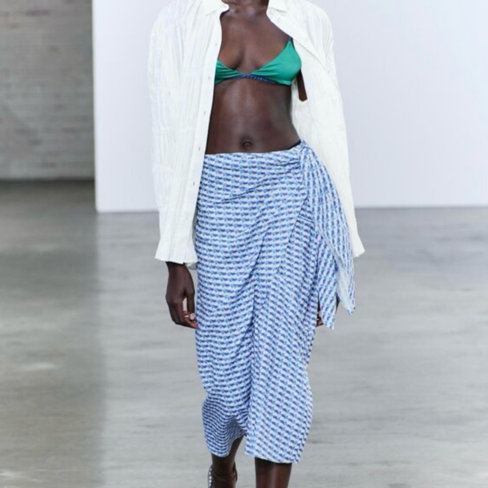 ZARA printed parero skirt